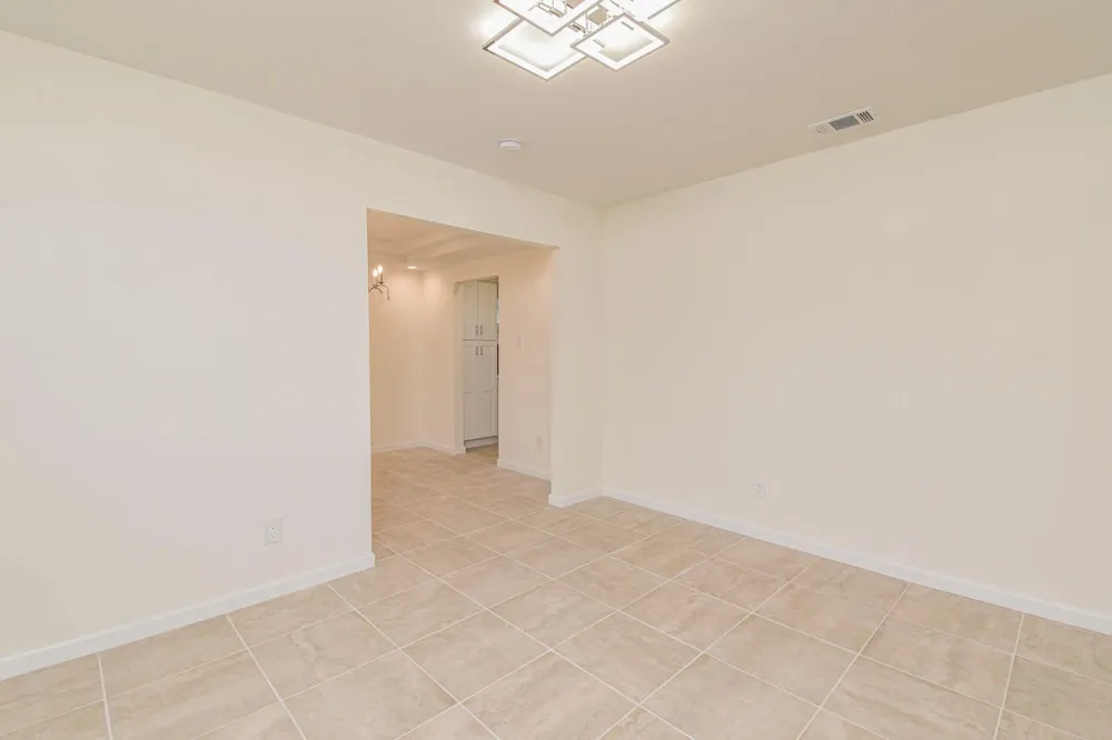 5003 Denoron Drive Houston, TX 77048
