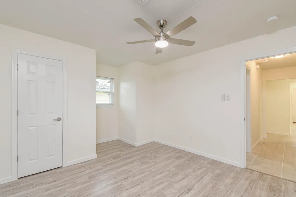 5003 Denoron Drive Houston, TX 77048
