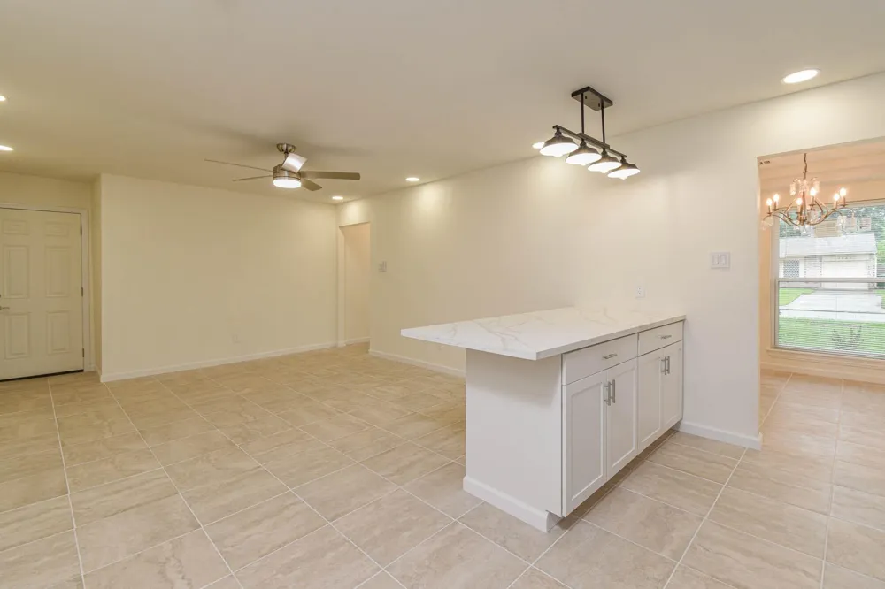 5003 Denoron Drive Houston, TX 77048