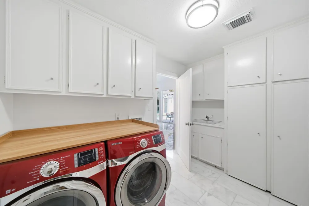10103 Briar Forest Drive Houston, TX 77042