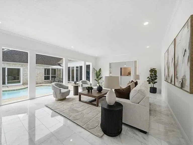 10103 Briar Forest Drive Houston, TX 77042