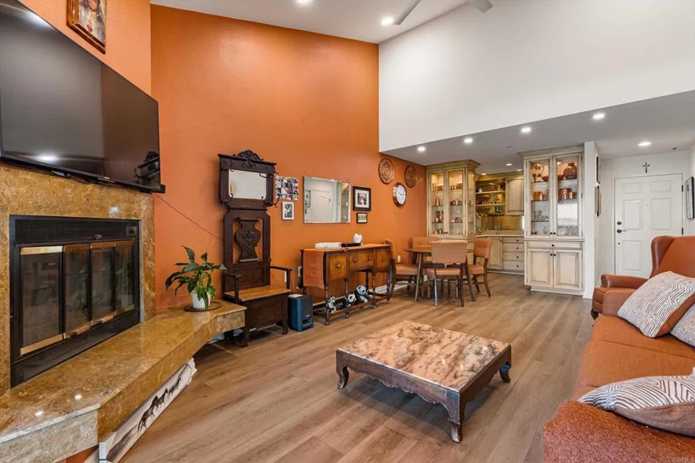 1664 Circa Del Lago #E202 San Marcos, CA 92078