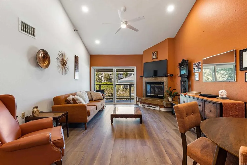 1664 Circa Del Lago #E202 San Marcos, CA 92078