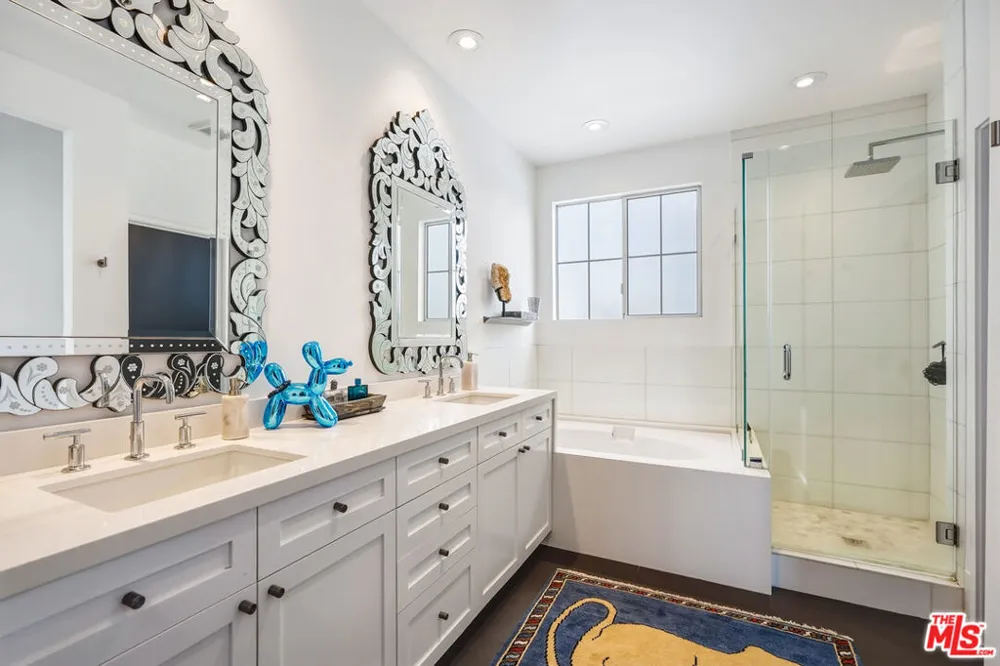 5400 Playa Vista Drive #23 Playa Vista, CA 90094