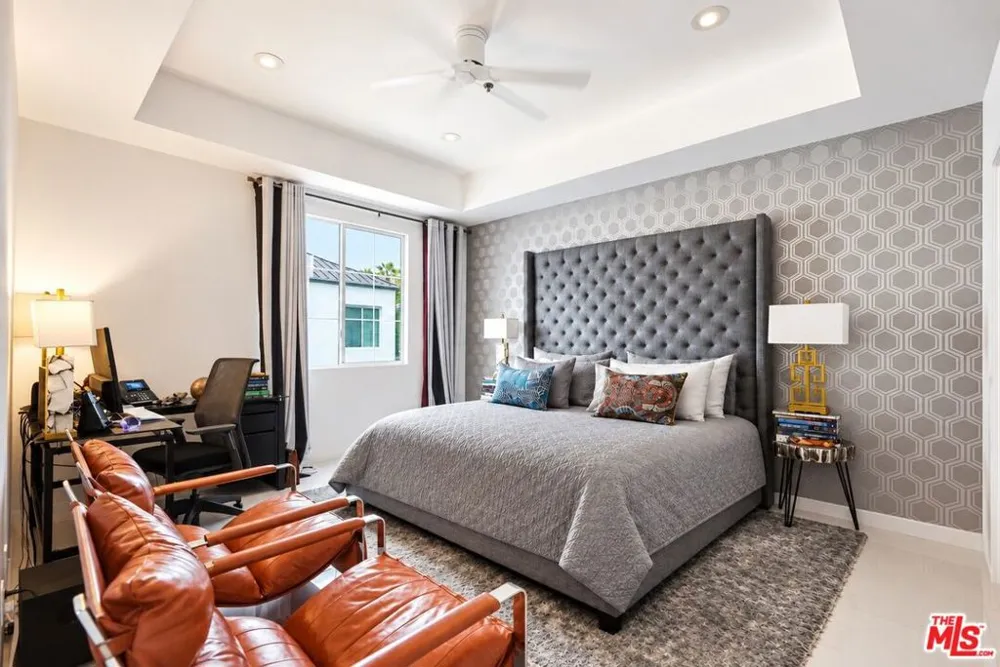 5400 Playa Vista Drive #23 Playa Vista, CA 90094