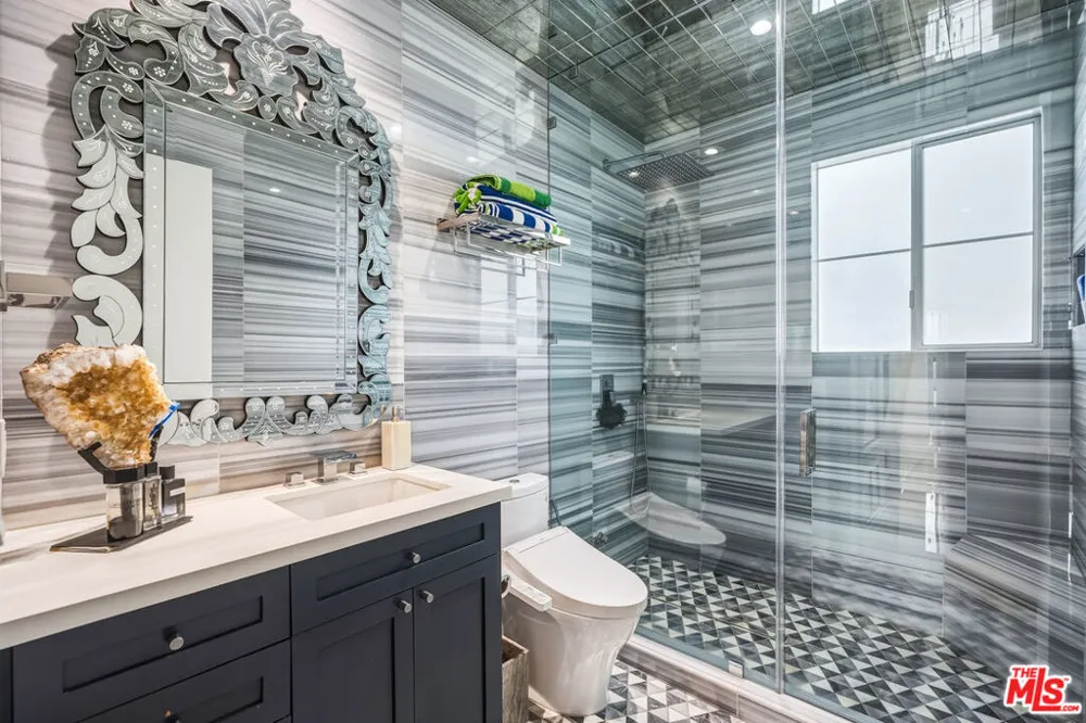 5400 Playa Vista Drive #23 Playa Vista, CA 90094