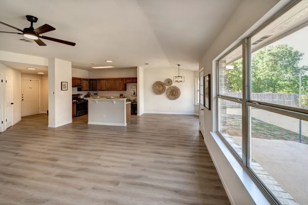 1114 Rolling Ridge Drive Round Rock, TX 78665