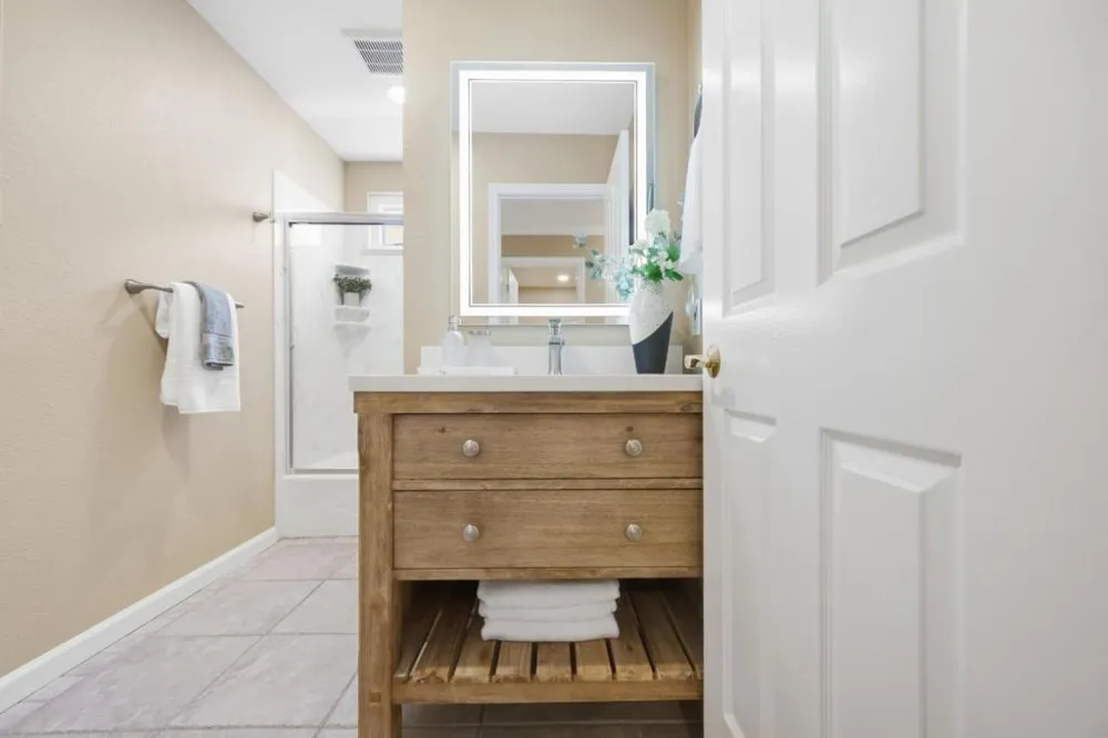 32333 Jacklynn Drive Union City, CA 94587