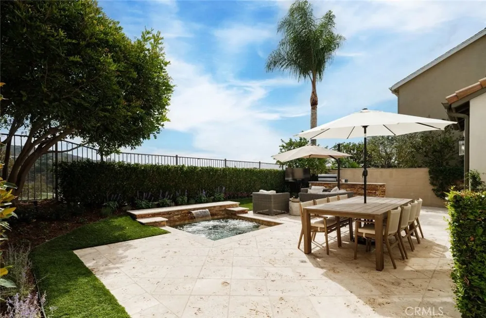 11 Via Santander San Clemente, CA 92673