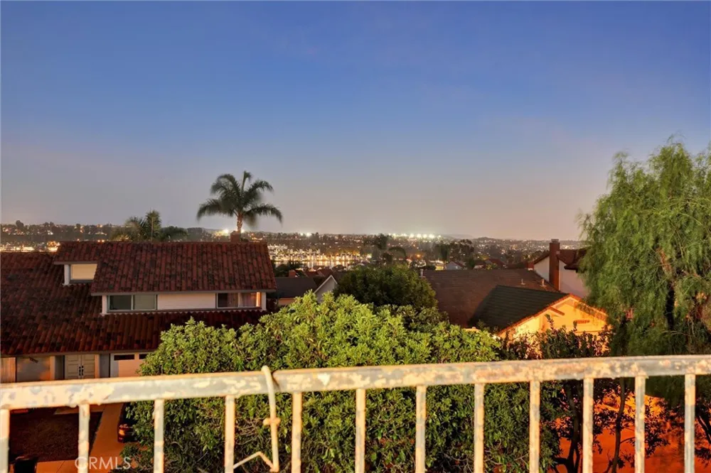 22522 Conil Mission Viejo, CA 92691