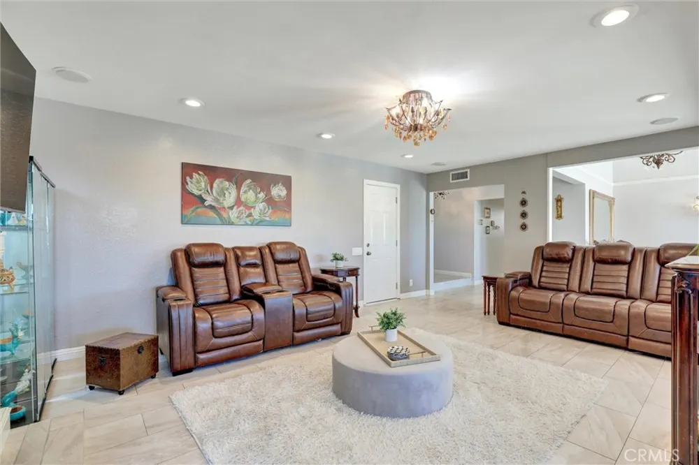 22522 Conil Mission Viejo, CA 92691