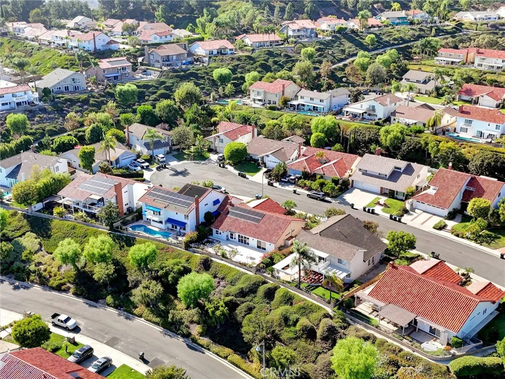 22522 Conil Mission Viejo, CA 92691