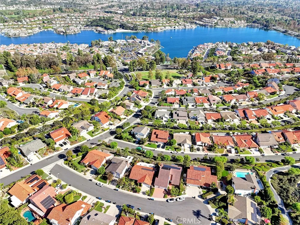 22522 Conil Mission Viejo, CA 92691