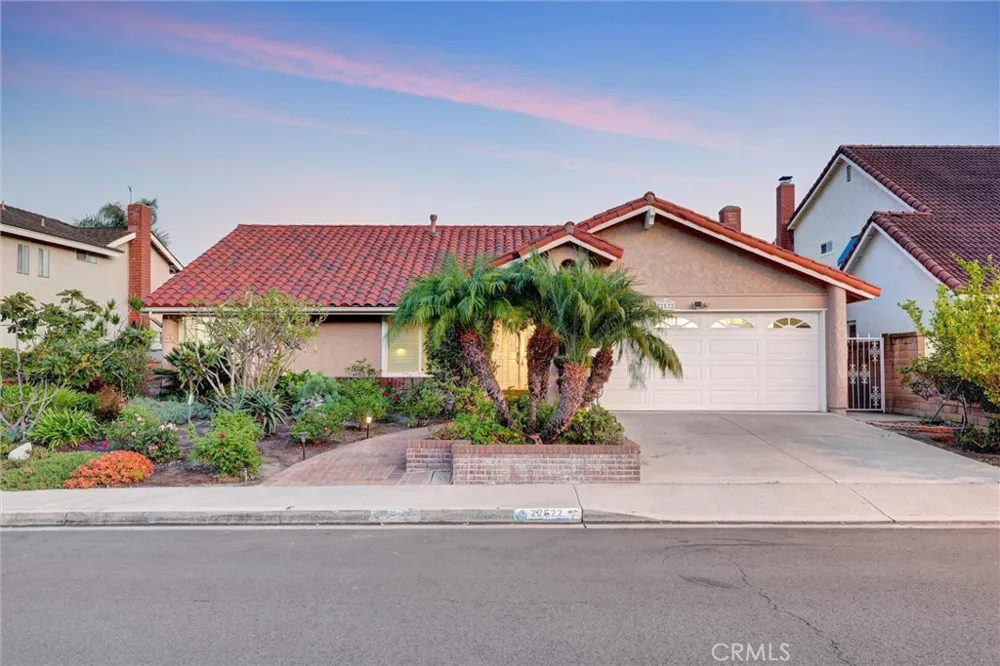 22522 Conil Mission Viejo, CA 92691