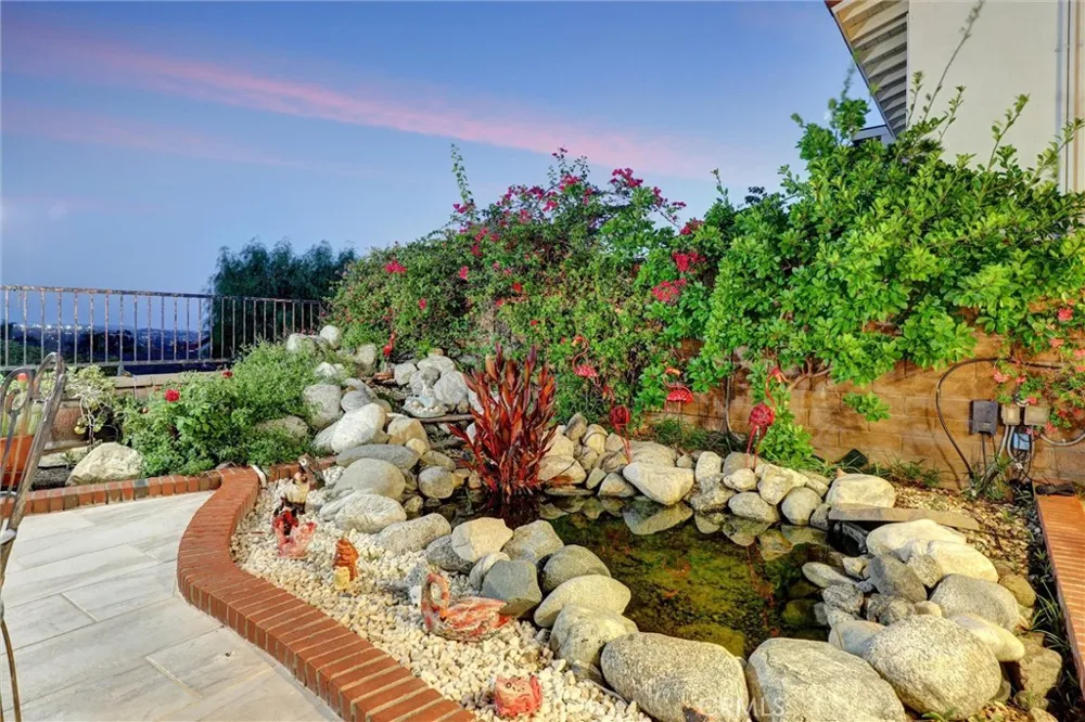 22522 Conil Mission Viejo, CA 92691