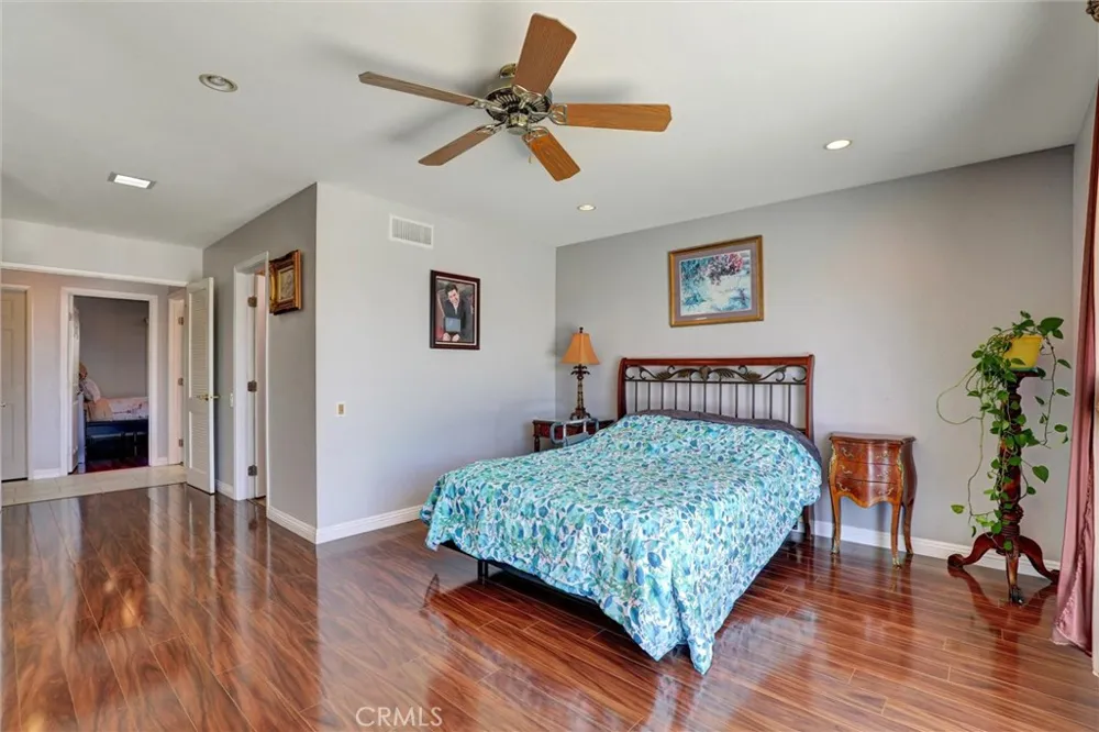 22522 Conil Mission Viejo, CA 92691