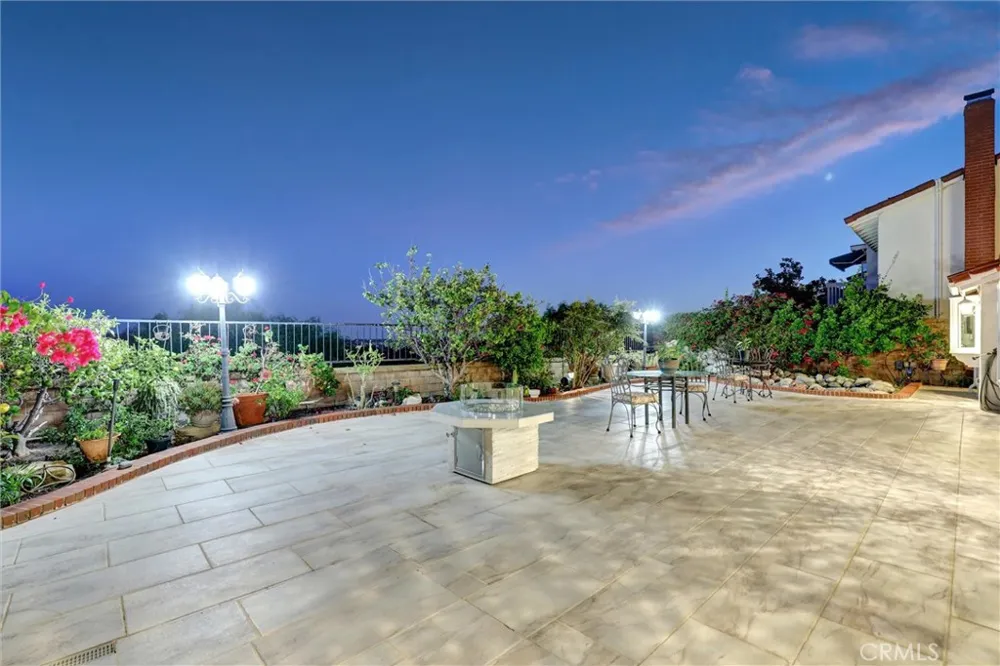 22522 Conil Mission Viejo, CA 92691