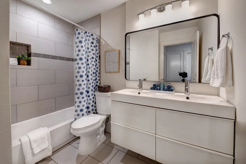 1414 Manford Hill Drive Austin, TX 78753