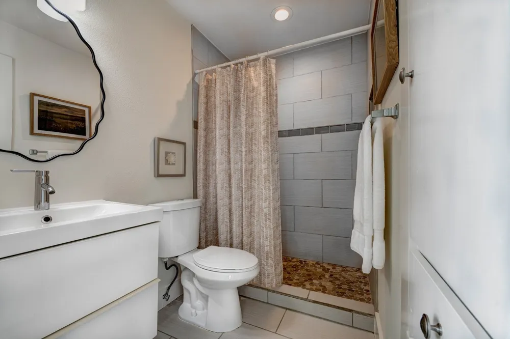 1414 Manford Hill Drive Austin, TX 78753