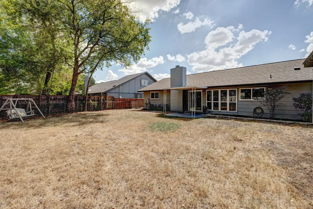 1414 Manford Hill Drive Austin, TX 78753