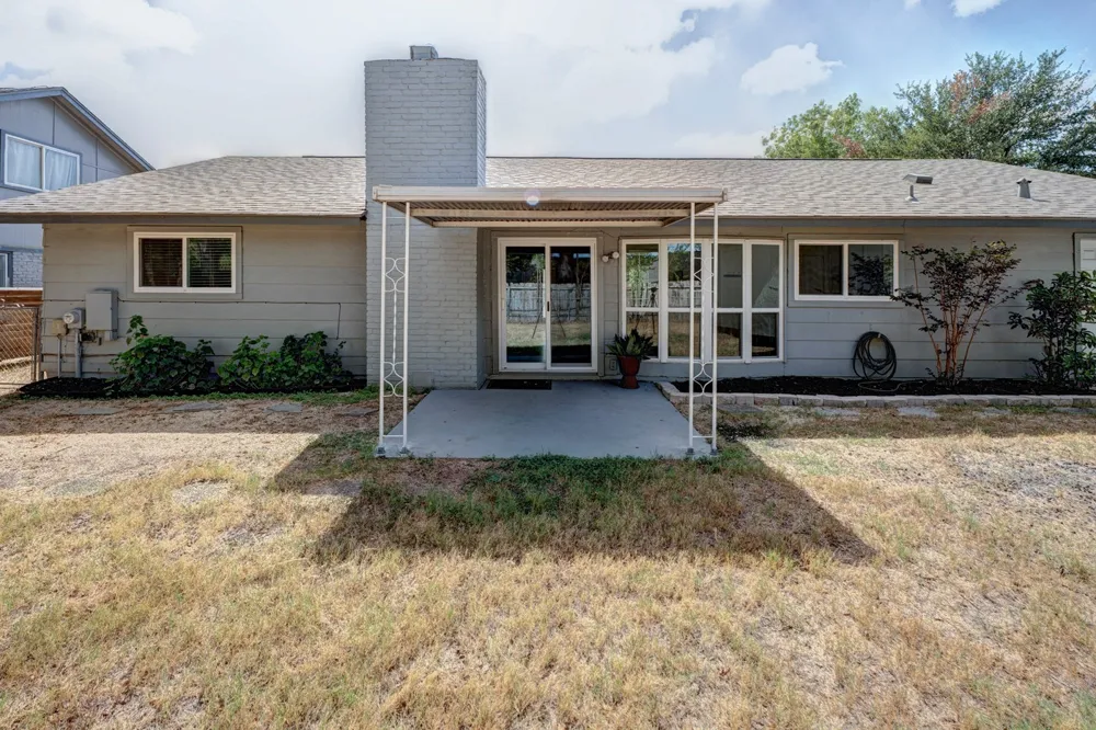 1414 Manford Hill Drive Austin, TX 78753