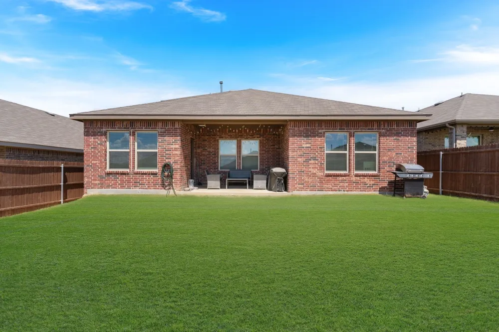 884 Jett Drive Ferris, TX 75125