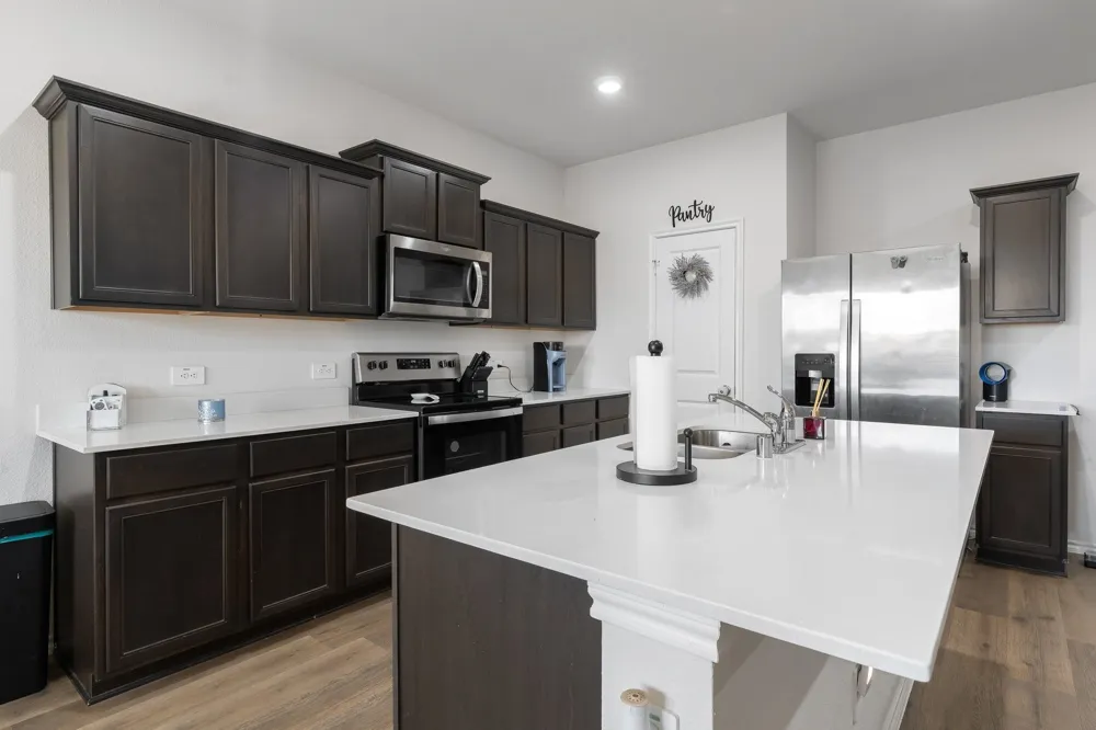 884 Jett Drive Ferris, TX 75125