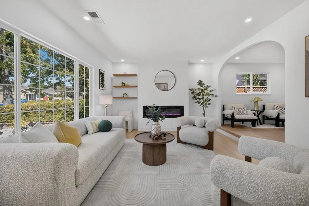 3286 Desertwood Lane San Jose, CA 95132