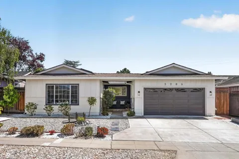3286 Desertwood Lane