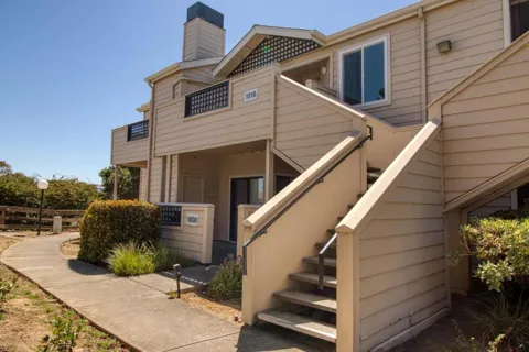 1201 Glen Cove Parkway #1816