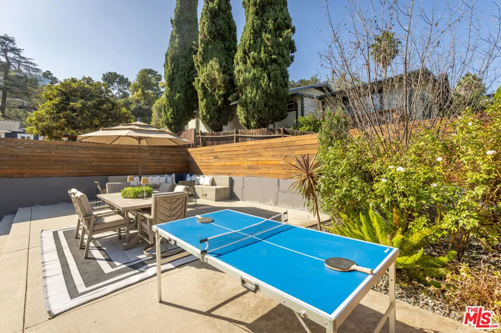 418 Wren Drive Los Angeles, CA 90065