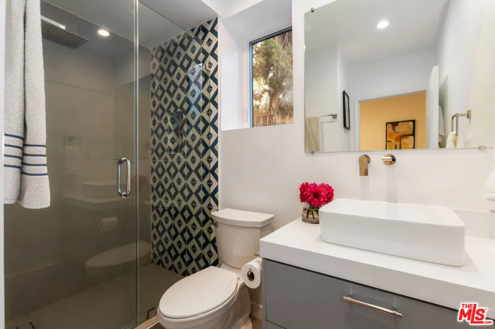 418 Wren Drive Los Angeles, CA 90065