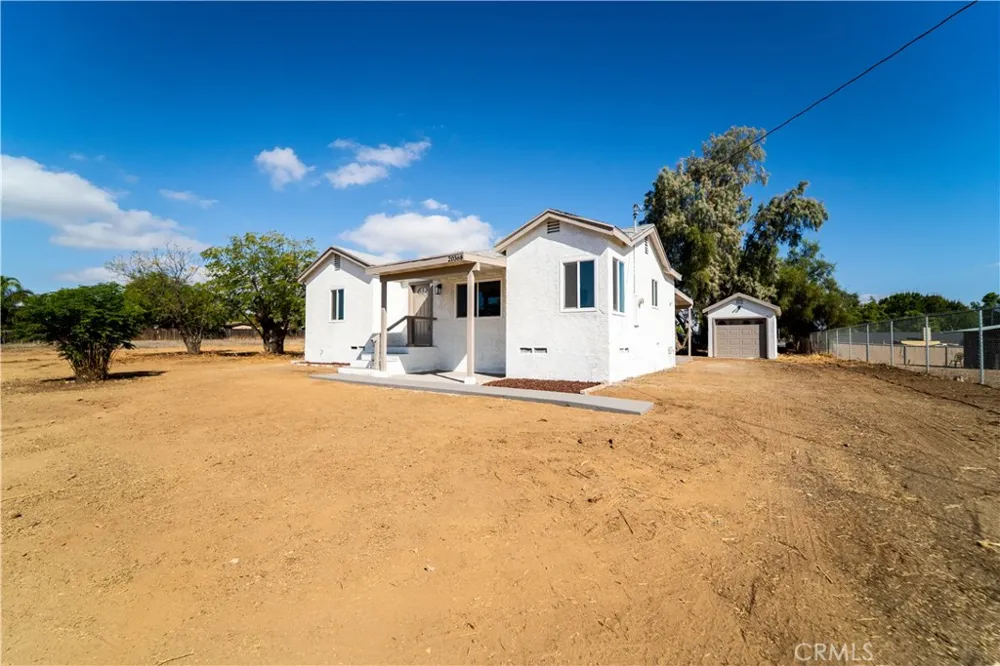 20368 Bailly Perris, CA 92570