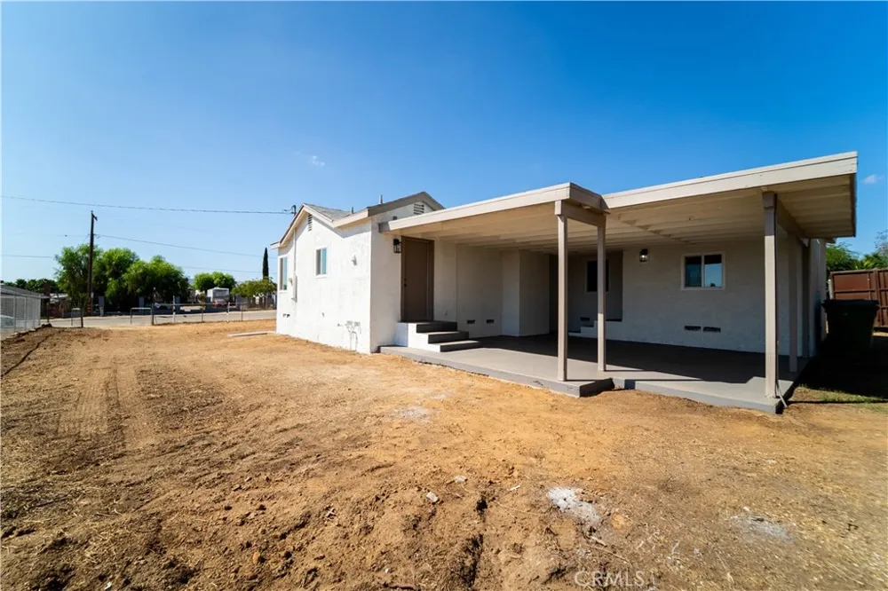 20368 Bailly Perris, CA 92570