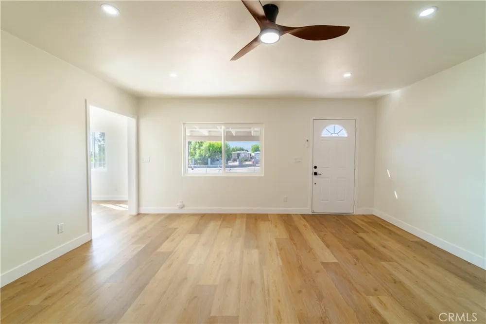 20368 Bailly Perris, CA 92570