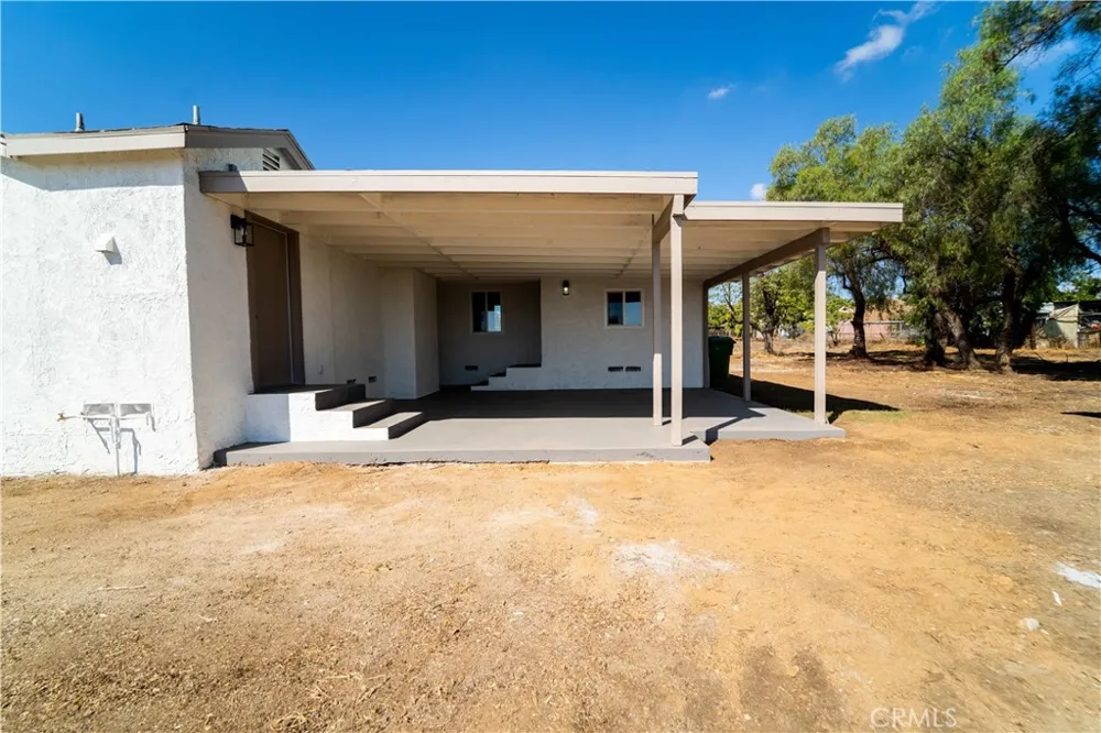 20368 Bailly Perris, CA 92570