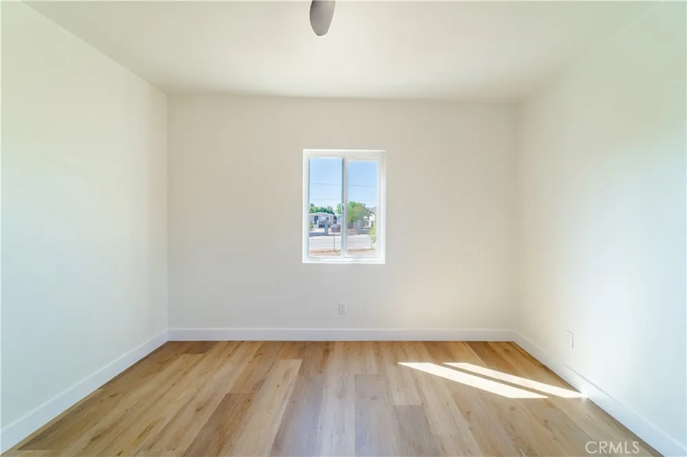 20368 Bailly Perris, CA 92570
