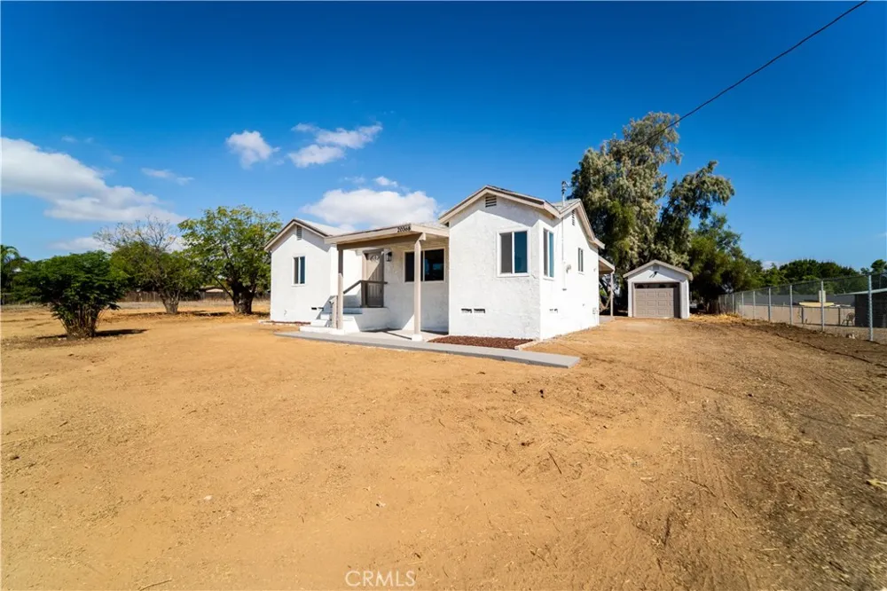 20368 Bailly Perris, CA 92570