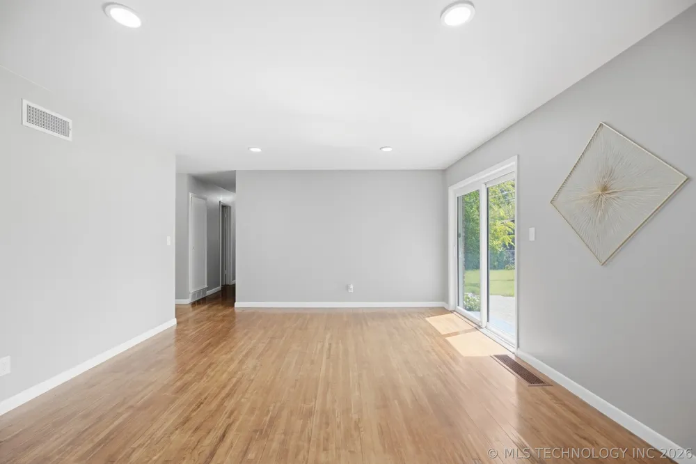 6604 26th Court Tulsa, OK 74129