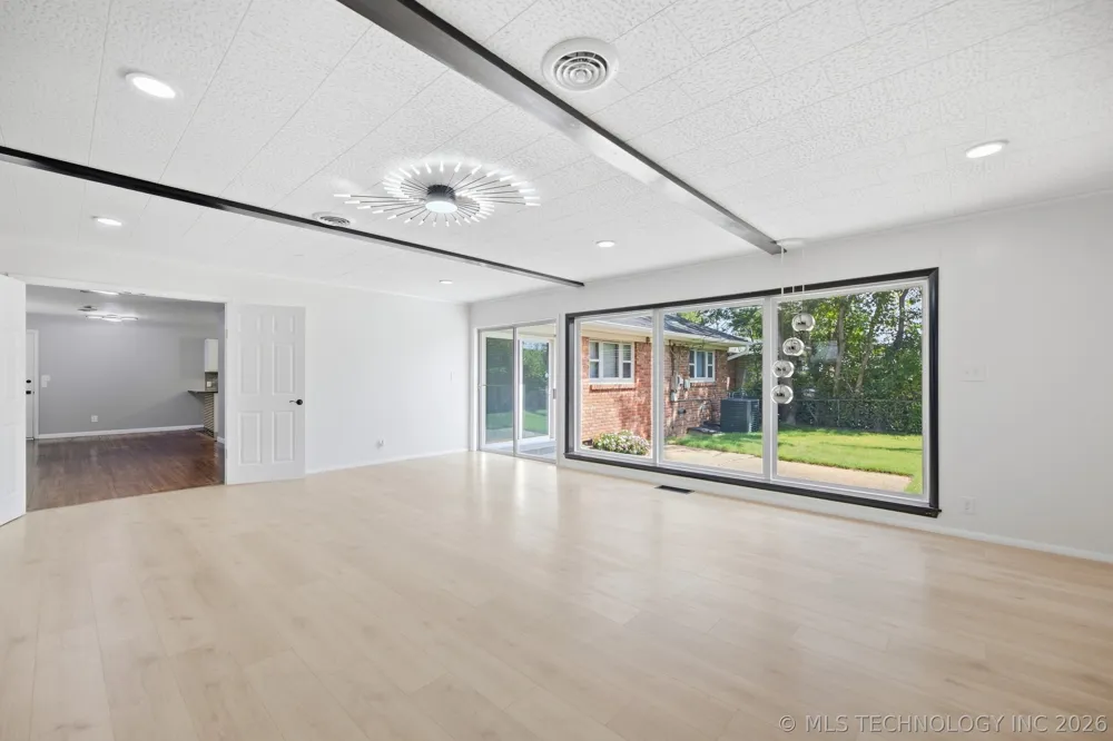 6604 26th Court Tulsa, OK 74129