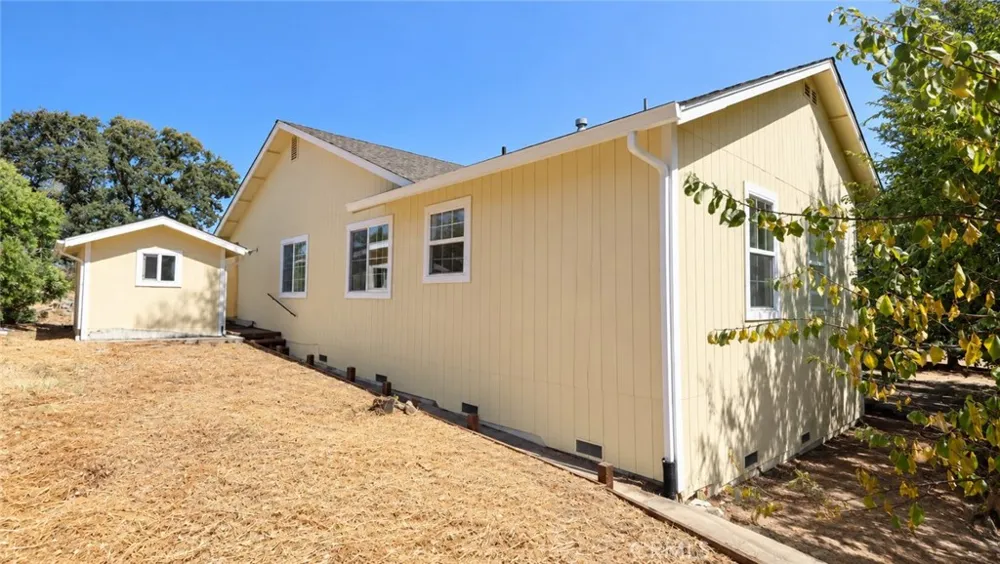16525 Big Bear Road Lower Lake, CA 95457