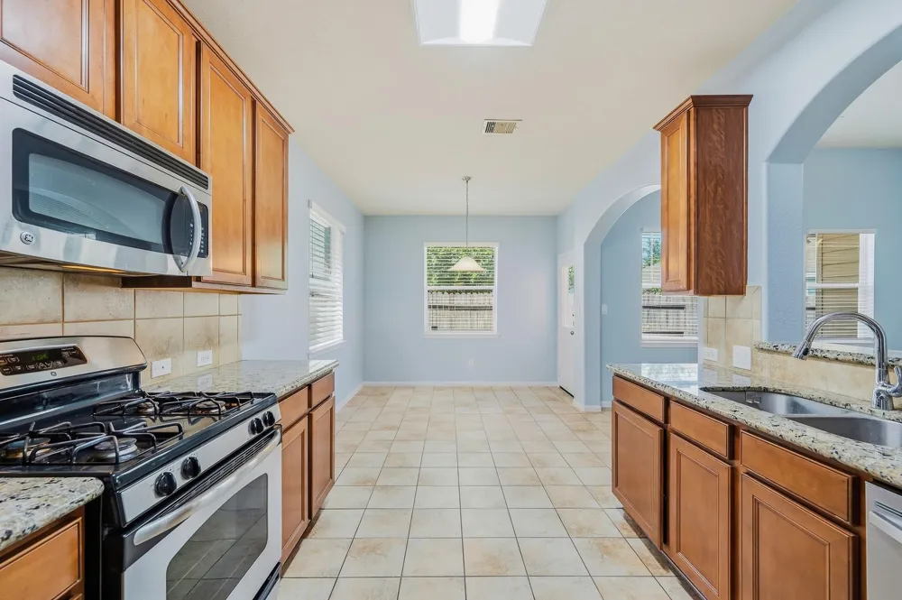 8922 Cedar Mound Lane Houston, TX 77083