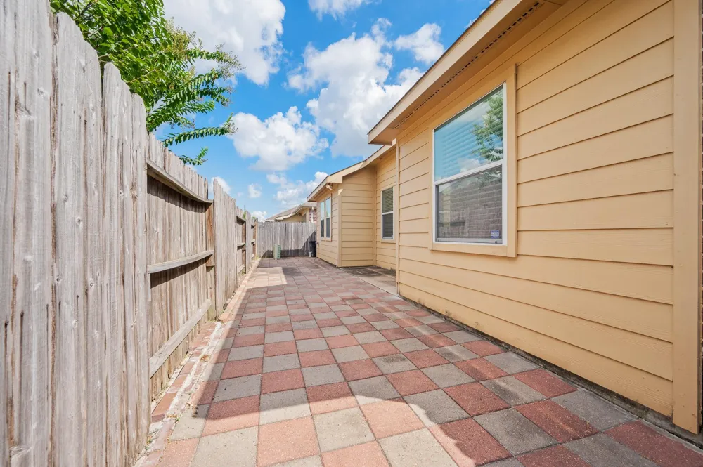 8922 Cedar Mound Lane Houston, TX 77083