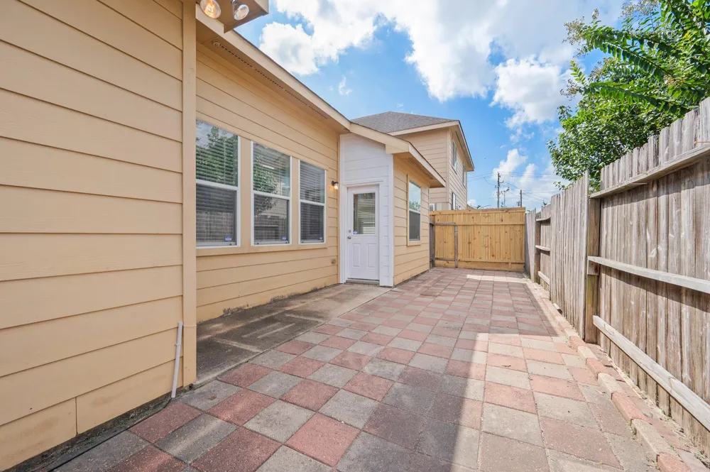 8922 Cedar Mound Lane Houston, TX 77083