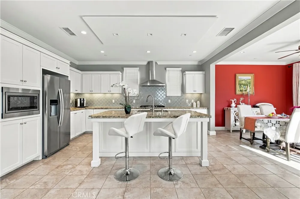56 Quill Irvine, CA 92620