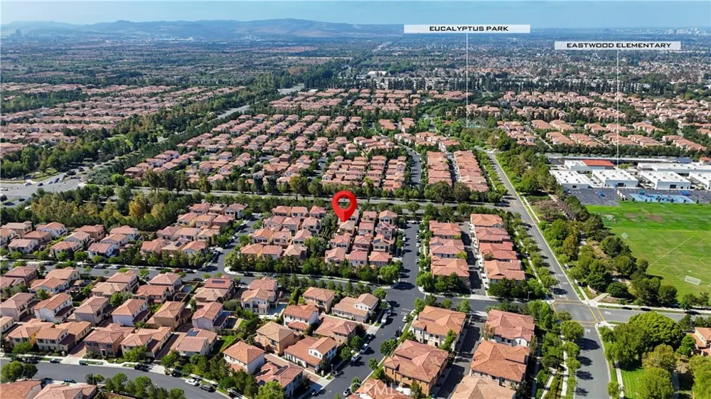 56 Quill Irvine, CA 92620