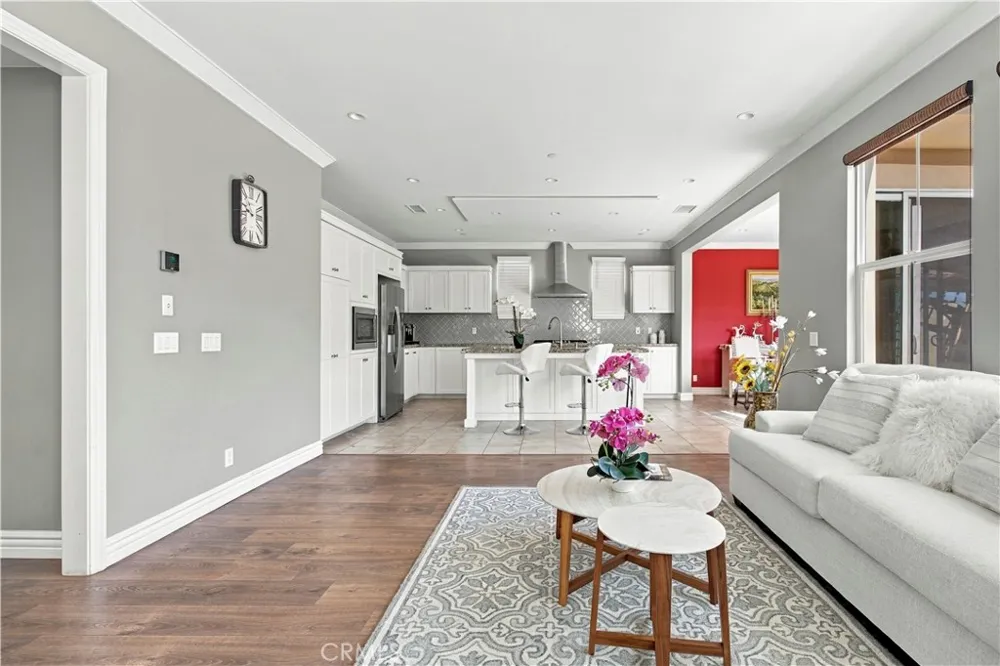 56 Quill Irvine, CA 92620