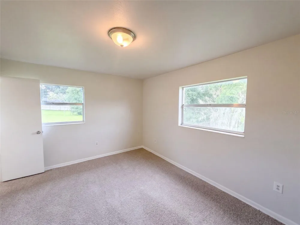 4427 PINEBROOKE PLACE Dover, FL 33527