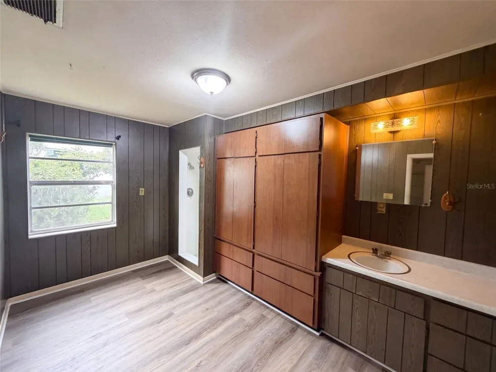4427 PINEBROOKE PLACE Dover, FL 33527
