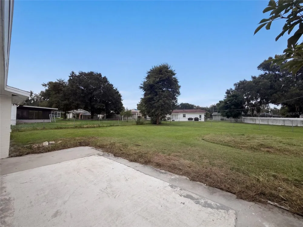 4427 PINEBROOKE PLACE Dover, FL 33527